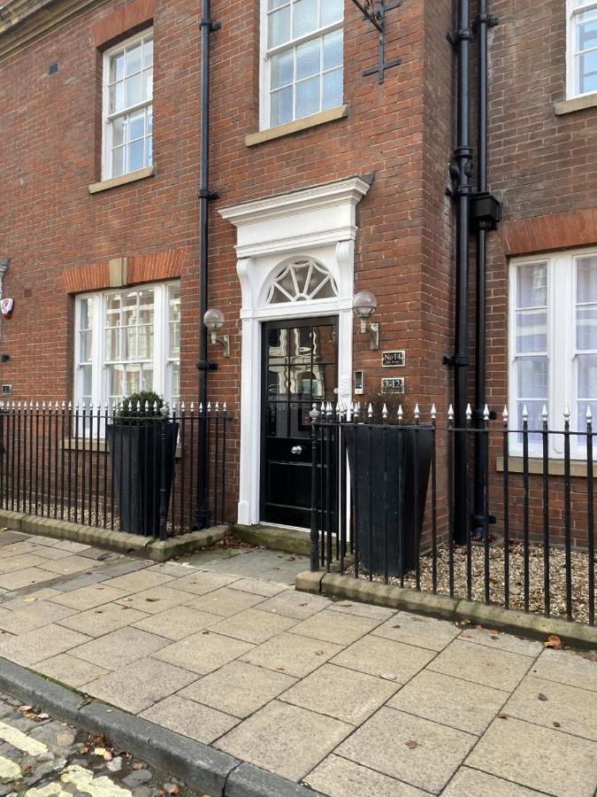 10 Bootham House - Luxury City Centre Apartment With Free Parking For One Car York Zewnętrze zdjęcie